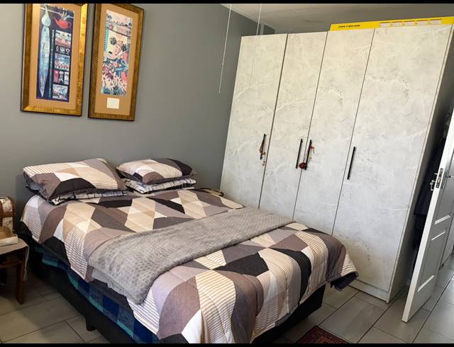 2 BEDROOM FLAT FOR SALE IN ARCON PARK